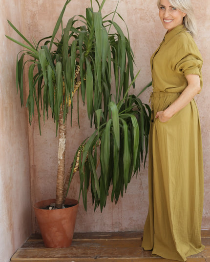 Komplet Olive Flow Set oliwkowy koszula + spodnie
