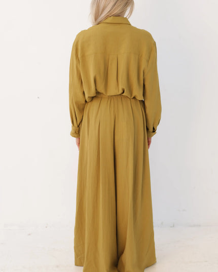 Komplet Olive Flow Set oliwkowy koszula + spodnie