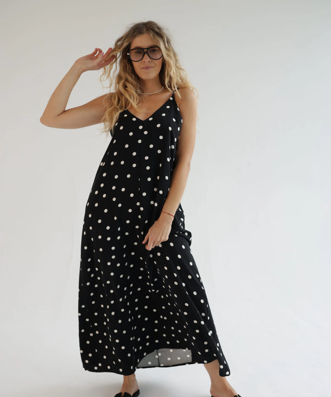 Długa sukienka damska letnia czarna w białe grochy Dots Maxi