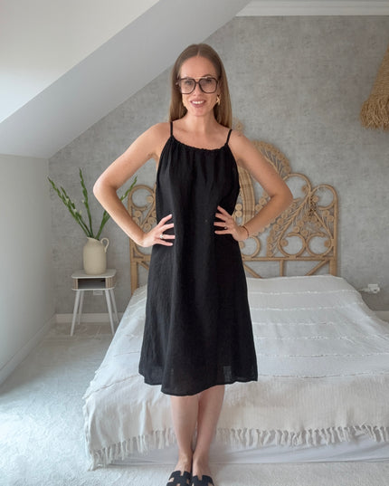 Sukienka 100% len na wakacje Linen Charm czarna