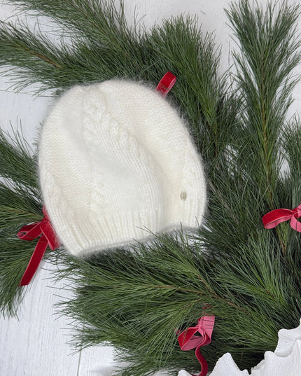 CZAPKA ARCTIC 60% ANGORA ŚMIETANKOWA - BLUMANIA