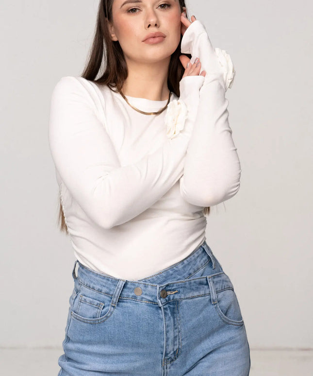 LONGSLEEVE MILA Z RÓŻĄ BIAŁY