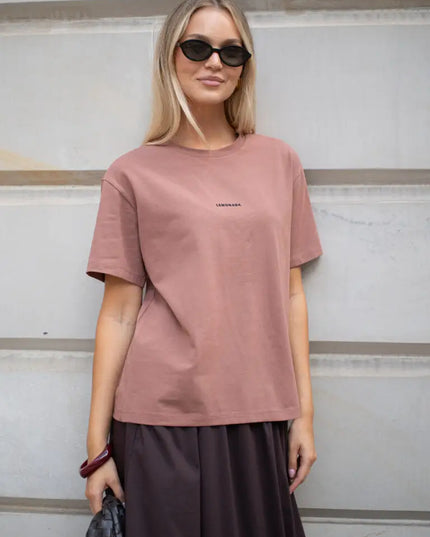 T-shirt z wytłaczanym logo Lemonada Basic ceglasty