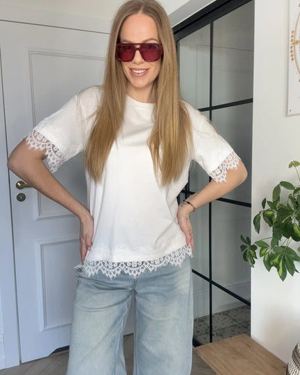 T-shirt Lucky śmietankowy z koronką Lemonada