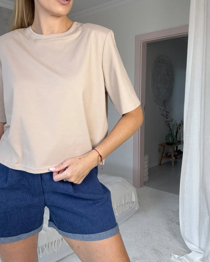 T-shirt Pillow z poduszkami w ramionach beżowy