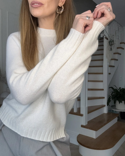 Sweter Eira kremowy 100% wełna dziewicza