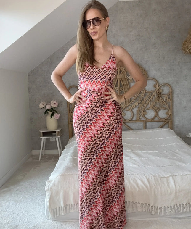 Letnia sukienka maxi Summer Dream różowa na wakacje