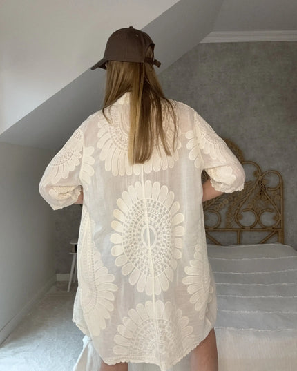 Letnia koszula Beach Cover-Up z haftem kremowa