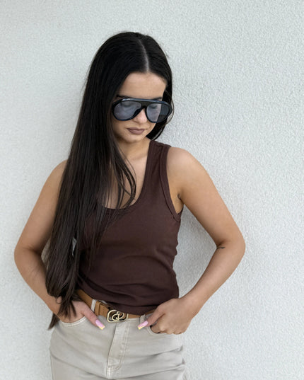 Prążkowany top czekoladowy basic Coco