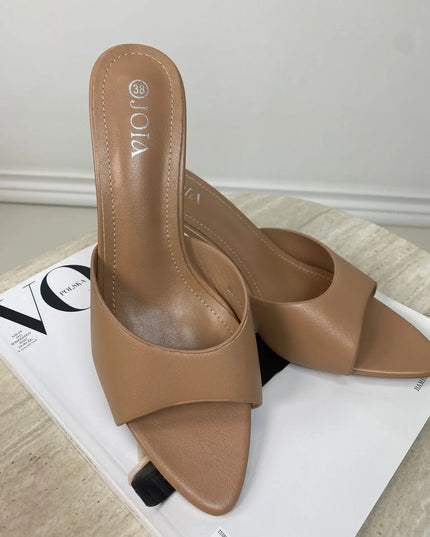 KLAPKI CHLOE BEŻOWE