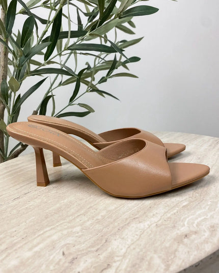 KLAPKI CHLOE BEŻOWE