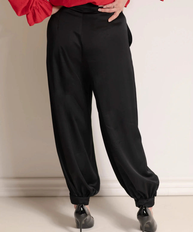 SPODNIE FELICJA SATYNOWE CZARNE LEMONADA - BLUMANIA