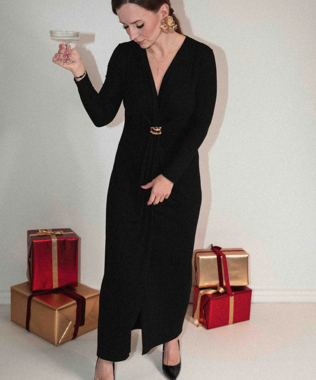 SUKIENKA MADONNA CZARNA - BLUMANIA